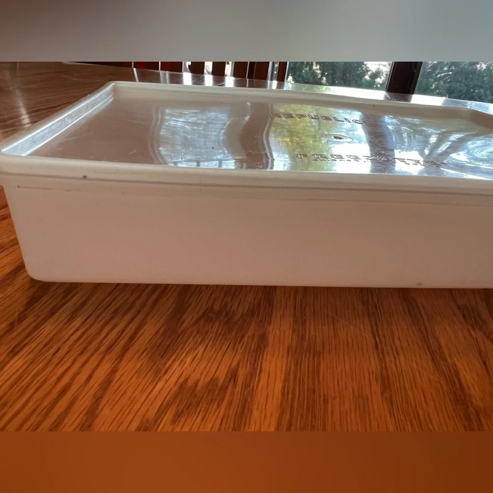 Vintage Republic Freezette Food Storage Container